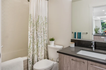 Mudroom Photo of 117 10780 No. 5 Road, Richmond, BC