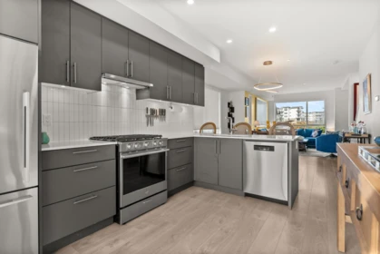 Kitchen Island Photo of 57 4292 Wolf Way, Tsawwassen, BC