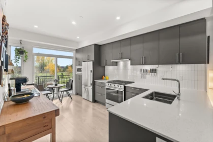 Kitchen Photo of 57 4292 Wolf Way, Tsawwassen, BC