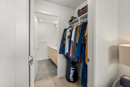 Powder Room Photo of 57 4292 Wolf Way, Tsawwassen, BC