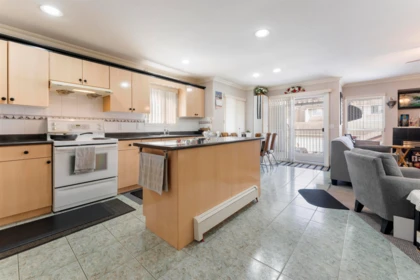 Kitchen Photo of 6685 127th Street, Surrey, BC