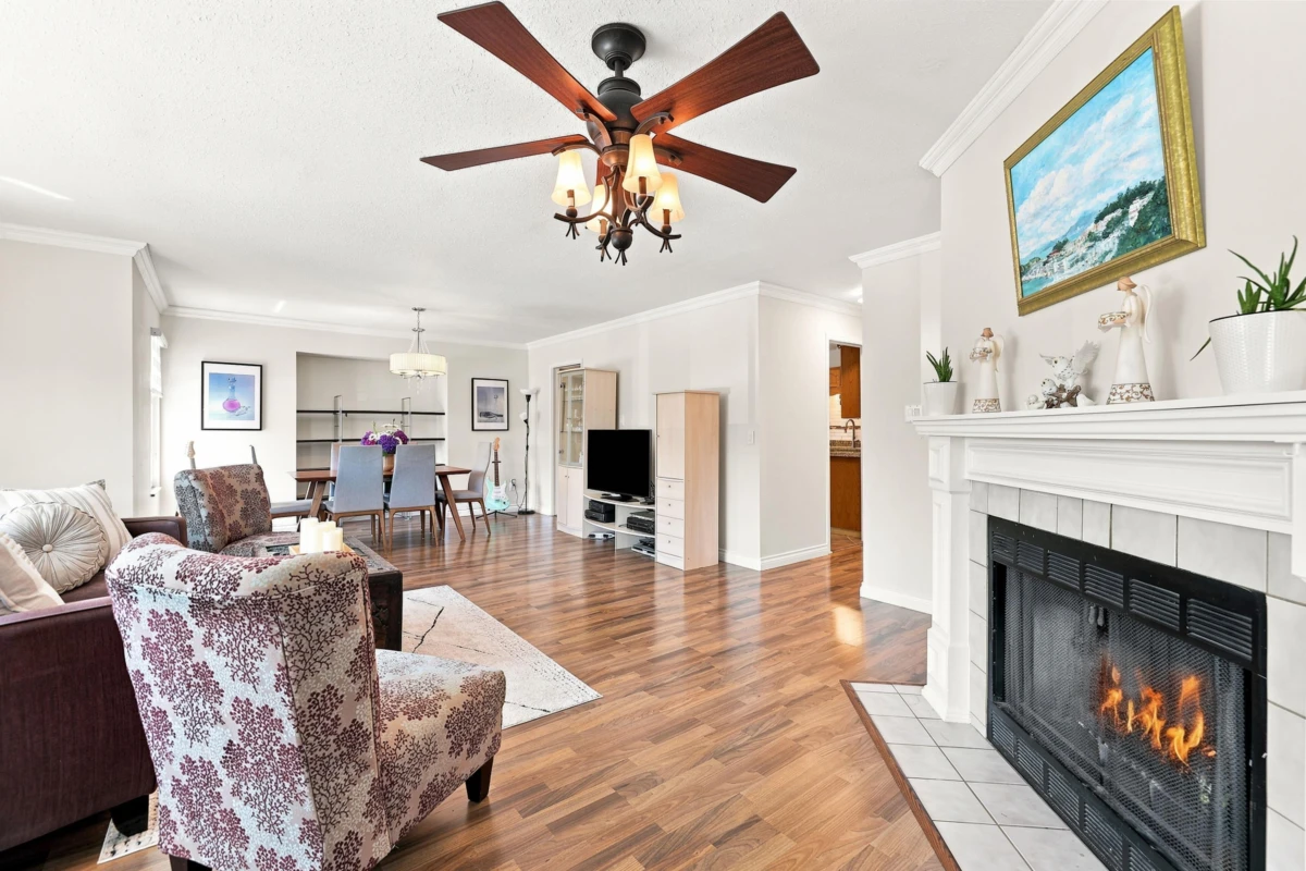 Family Room Photo of 2559 Raven Court, Coquitlam, BC