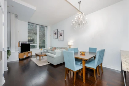 Breakfast Nook Photo of 1051 Richards Street, Vancouver, BC
