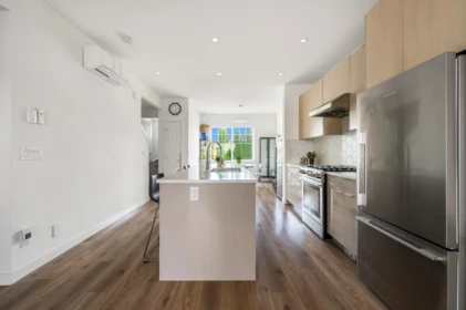 8 7780 Bridge Street, Richmond, BC, Richmond — Townhouse for sale