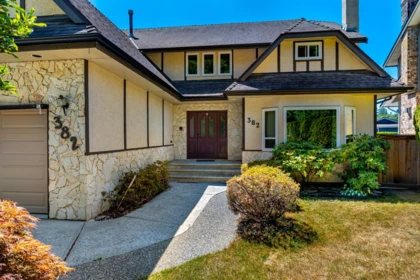 382 Balfour Drive, Coquitlam, BC, Coquitlam — Single Family Residence for sale