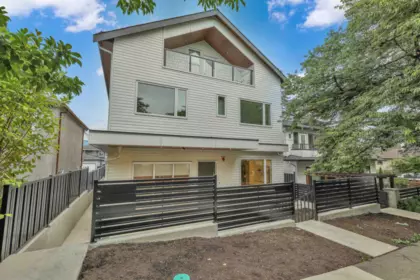1 3185 Graveley Street, Vancouver, BC, Vancouver — Half Duplex for sale