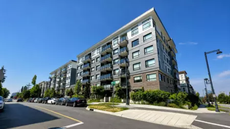 624 10777 138 Street, Surrey, BC, Surrey — Apartment/Condo for sale