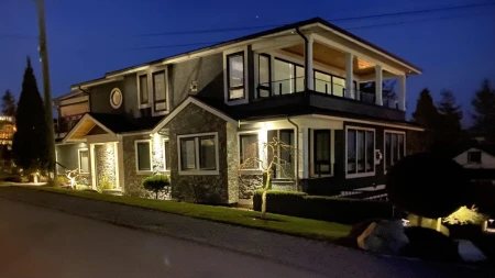 932 Ash Street, White Rock, BC, White Rock — Single Family Residence for sale