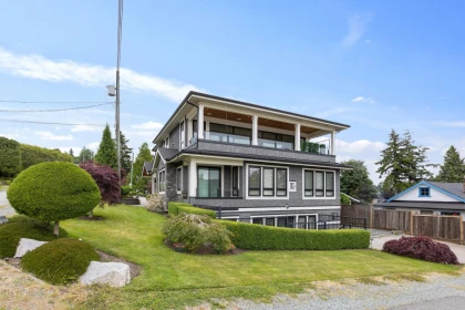 932 Ash Street, White Rock, BC, White Rock — Single Family Residence for sale