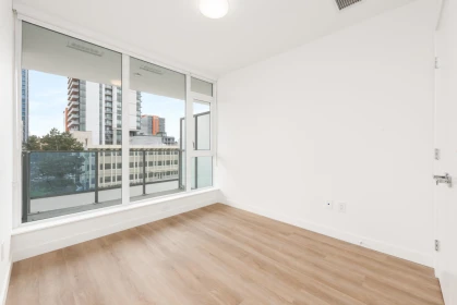 301 9675 King George Boulevard, Surrey, BC, Surrey — Apartment/Condo for sale