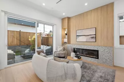 Breakfast Nook Photo of 2 2752 Graveley Street, Vancouver, BC