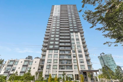 603 13359 Old Yale Road Street, Surrey, BC, Surrey — Apartment/Condo for sale