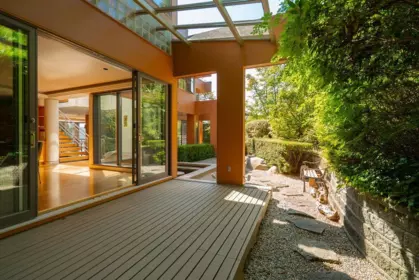 Hot Tub / Spa Photo of 687 Beachview Drive, North Vancouver, BC