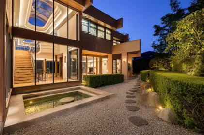 Outdoor Patio Photo of 687 Beachview Drive, North Vancouver, BC