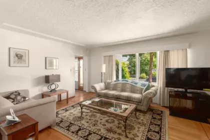 7759 14th Avenue, Burnaby, BC, Burnaby — Single Family Residence for sale