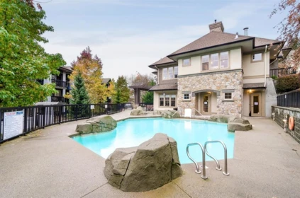 Backyard Photo of 408 2959 Silver Springs Boulevard, Coquitlam, BC
