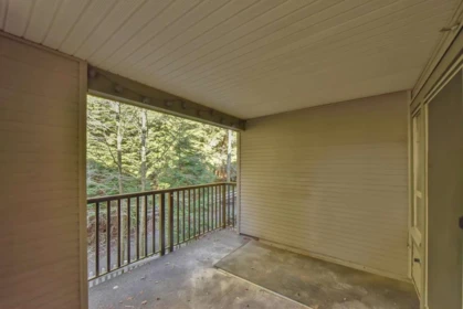 Staircase Photo of 408 2959 Silver Springs Boulevard, Coquitlam, BC