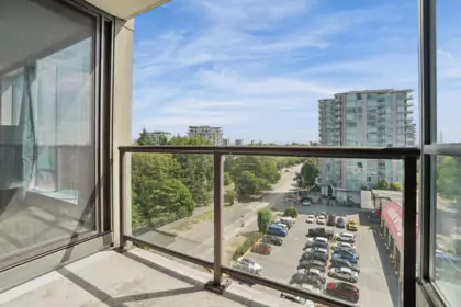 Outdoor Kitchen Photo of 1006 8180 Granville Avenue, Richmond, BC