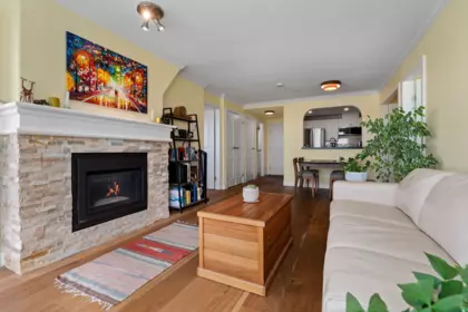 Breakfast Nook Photo of 314 12639 No. 2 Road, Richmond, BC