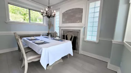 Kitchen Island Photo of 14937 Blackwood Lane, White Rock, BC