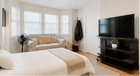 Breakfast Nook Photo of 6722 124 Street, Surrey, BC