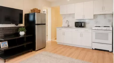 Walk-In Closet Photo of 6722 124 Street, Surrey, BC