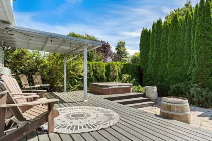 Garden / Landscaping Photo of 45396 Carriage Way, Chilliwack, BC