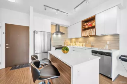 PH13 5355 Lane Street, Burnaby, BC, Burnaby — Apartment/Condo for sale