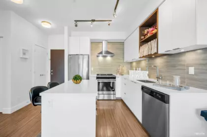 PH13 5355 Lane Street, Burnaby, BC, Burnaby — Apartment/Condo for sale