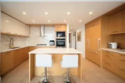 Kitchen Island Photo of 2305 4360 Beresford Street, Burnaby, BC
