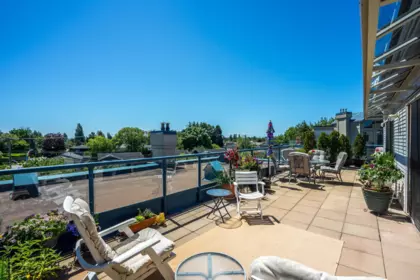 Swimming Pool Photo of 309 4753 W River Road, Ladner, BC