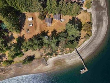 774&776 Steward Drive, Mayne Island, BC, Mayne Island — Single Family Residence for sale