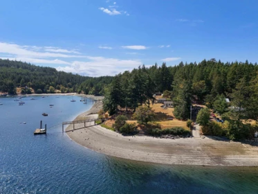 774&776 Steward Drive, Mayne Island, BC, Mayne Island — Single Family Residence for sale