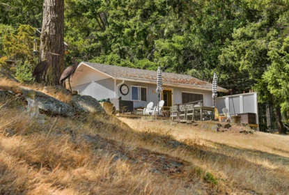 Office / Den Photo of 774&776 Steward Drive, Mayne Island, BC
