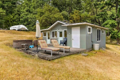 Outdoor Patio Photo of 774&776 Steward Drive, Mayne Island, BC