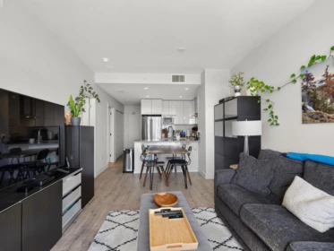 Dining Area Photo of 3603 1788 Gilmore Avenue, Burnaby, BC