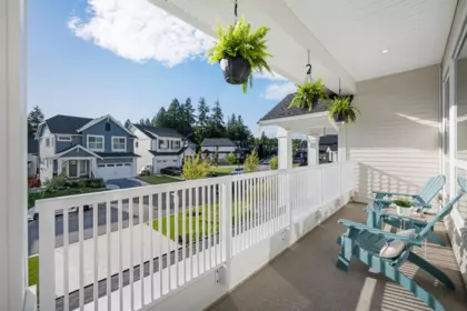 Guest Bathroom Photo of 11092 Harris Drive, Maple Ridge, BC