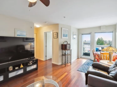 Kitchen Photo of 416 2891 E Hastings Street, Vancouver, BC