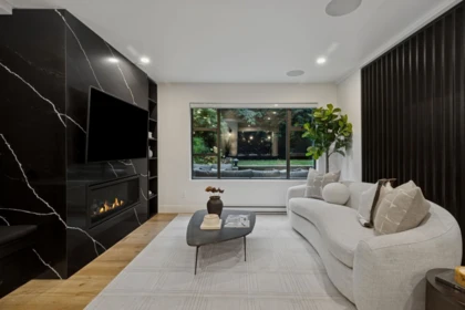 Family Room Photo of 104 2119 Yew Street, Vancouver, BC