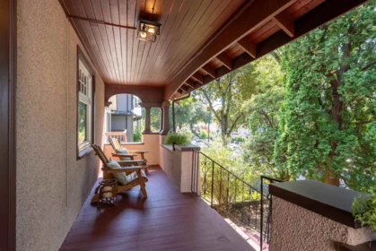 4504 Beatrice Street, Vancouver, BC, Vancouver — Single Family Residence for sale