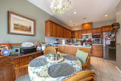 Breakfast Nook Photo of 4 11358 Cottonwood Drive Drive, Maple Ridge, BC