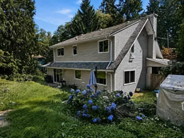1304 Kearton Road, Gibsons, BC, Gibsons — Single Family Residence for sale