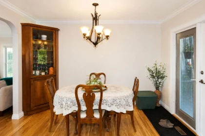 Breakfast Nook Photo of 6780 School Lane, Chilliwack, BC