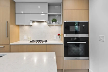 Kitchen Island Photo of 109 469 W King Edward Avenue, Vancouver, BC