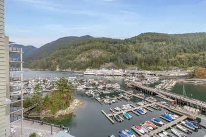 Aerial View of 706 6707 Nelson Avenue, West Vancouver, BC