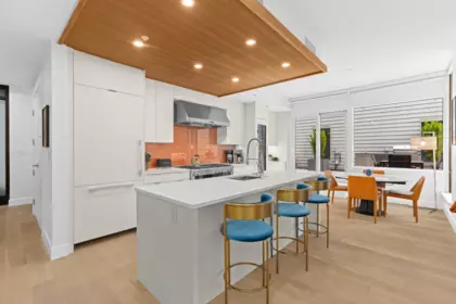 Breakfast Nook Photo of 706 6707 Nelson Avenue, West Vancouver, BC