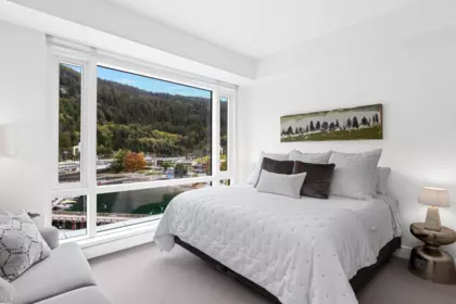 Powder Room Photo of 706 6707 Nelson Avenue, West Vancouver, BC