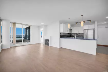 2308 7090 Edmonds Street, Burnaby, BC, Burnaby — Apartment/Condo for sale