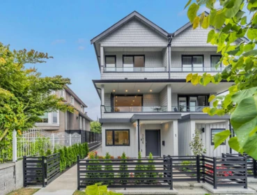 1 3436 Triumph Street, Vancouver, BC, Vancouver — Quadruplex for sale
