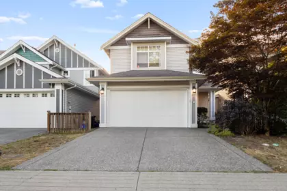8197 212 Street, Langley, BC, Langley — Single Family Residence for sale